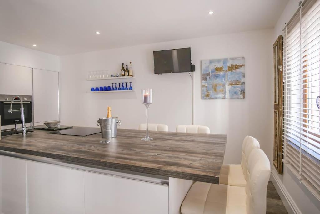 Summer Breeze Apartment, In The Historic Centre Of Lagos Buitenkant foto